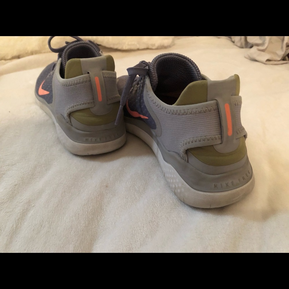 Final price‼️ Nike’s active wear Size 8 Womens - Picture 4 of 5